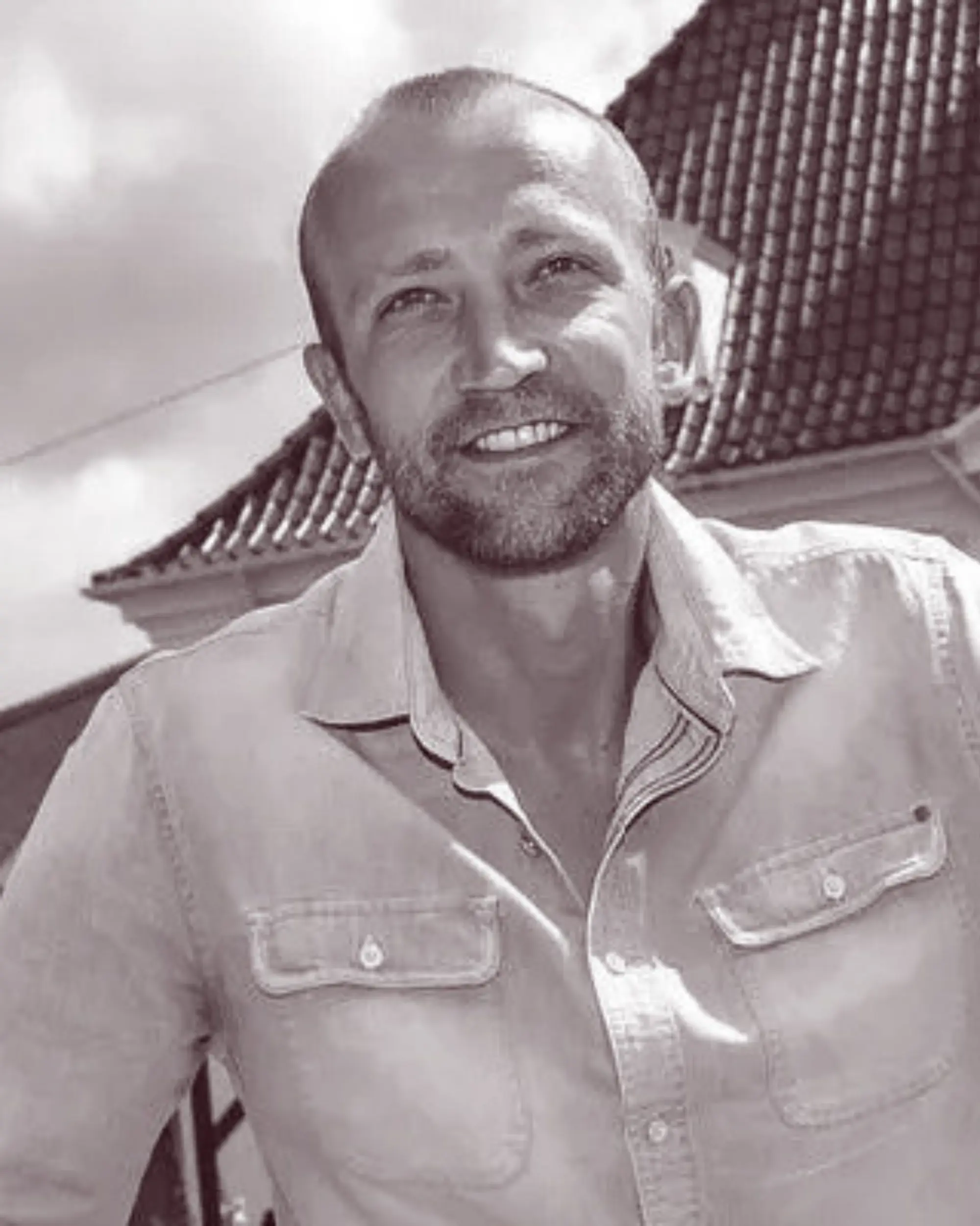 Dennis Vinkler Kjærgaard – kontakt